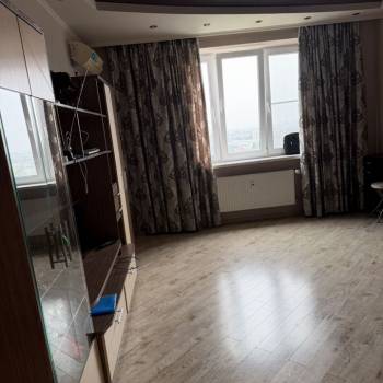 Сдается 2-х комнатная квартира, 70 м²