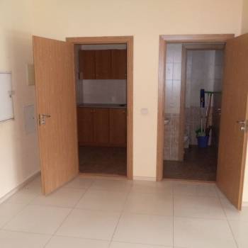Продается Нежилое помещение, 195,8 м²
