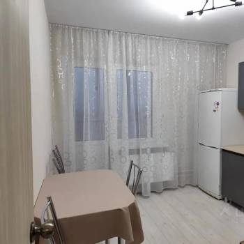 Сдается 2-х комнатная квартира, 56 м²