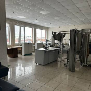 Сдается Нежилое помещение, 127 м²