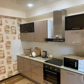 Продается 1-комнатная квартира, 41,5 м²