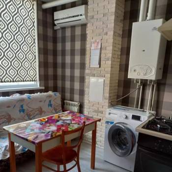 Сдается 1-комнатная квартира, 44 м²