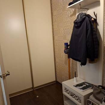 Продается 1-комнатная квартира, 36 м²
