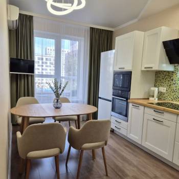Сдается 1-комнатная квартира, 44 м²