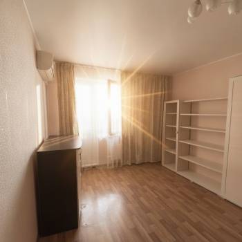 Продается 1-комнатная квартира, 40,5 м²