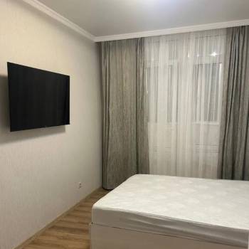 Сдается 2-х комнатная квартира, 65 м²