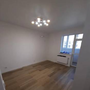 Продается 1-комнатная квартира, 33 м²