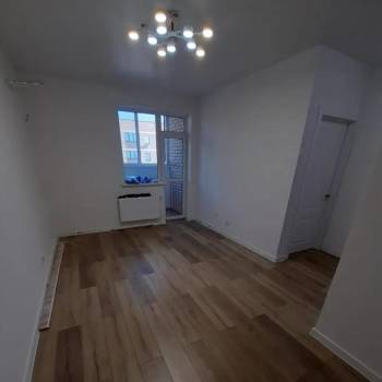 Продается 1-комнатная квартира, 33 м²