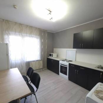 Сдается 2-х комнатная квартира, 64 м²