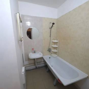 Сдается 2-х комнатная квартира, 64 м²