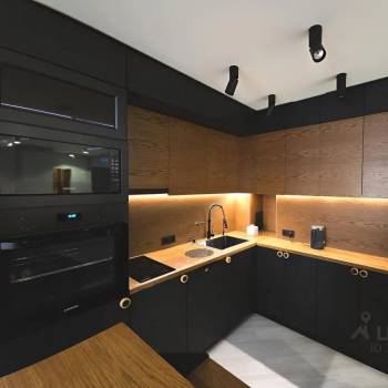 Сдается 2-х комнатная квартира, 80 м²