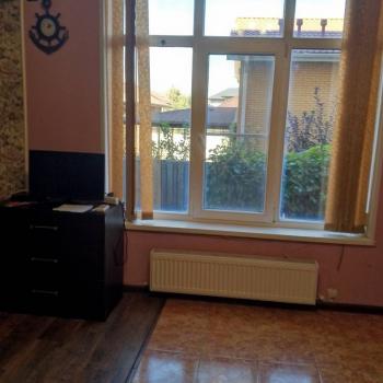 Продается 1-комнатная квартира, 54 м²