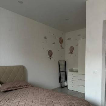 Сдается 1-комнатная квартира, 49 м²