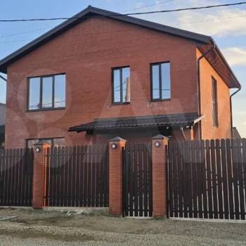 Продается Дом, 200 м²