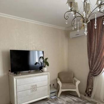Сдается 2-х комнатная квартира, 67 м²