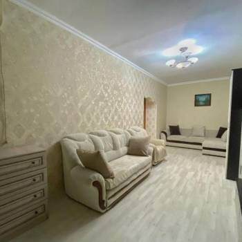Сдается 2-х комнатная квартира, 70 м²