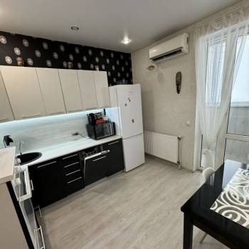 Сдается 2-х комнатная квартира, 60 м²