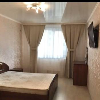 Сдается 1-комнатная квартира, 42 м²