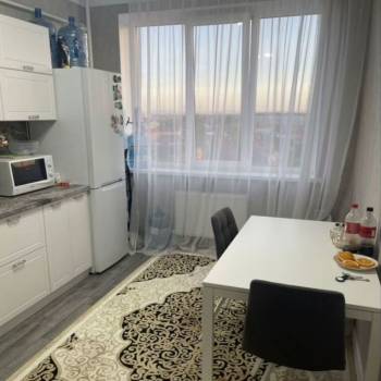Сдается 1-комнатная квартира, 43 м²