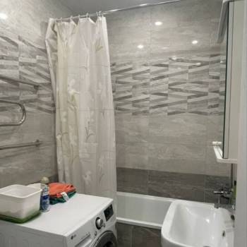 Сдается 1-комнатная квартира, 43 м²