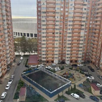 Продается 1-комнатная квартира, 39 м²