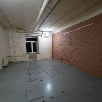 Сдается Нежилое помещение, 200 м²