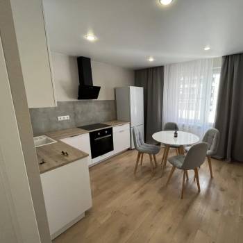 Сдается 2-х комнатная квартира, 57 м²
