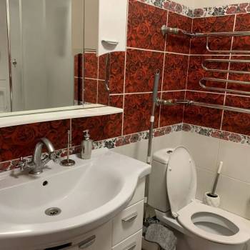 Сдается 1-комнатная квартира, 58 м²