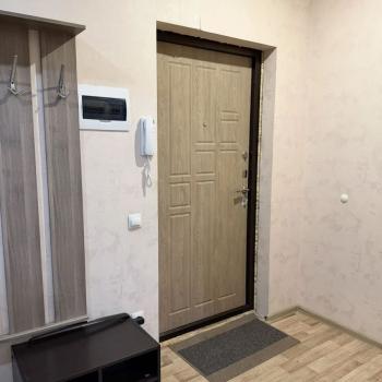 Сдается 1-комнатная квартира, 43 м²
