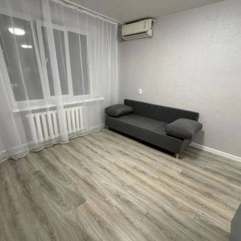 Продается 1-комнатная квартира, 18 м²