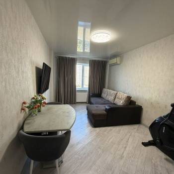 Продается 1-комнатная квартира, 35,9 м²