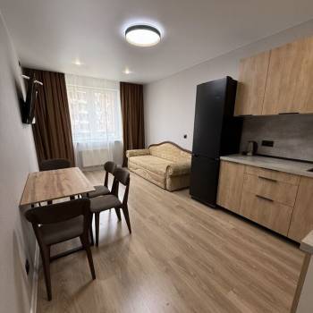 Сдается 1-комнатная квартира, 42 м²