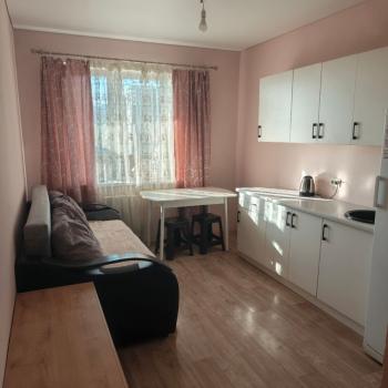 Сдается 1-комнатная квартира, 40 м²