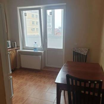 Сдается 1-комнатная квартира, 43 м²