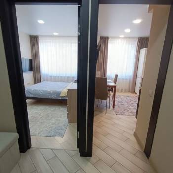Сдается 1-комнатная квартира, 42 м²