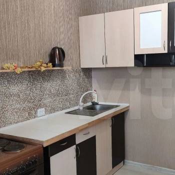 Продается 1-комнатная квартира, 37,3 м²