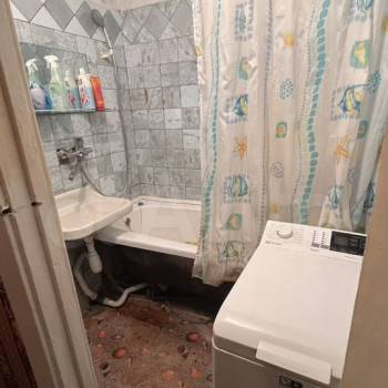 Сдается Многокомнатная квартира, 60 м²