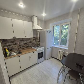 Сдается 1-комнатная квартира, 32 м²