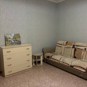 Сдается 1-комнатная квартира, 37 м²