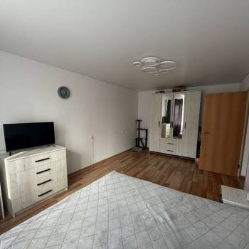 Сдается 1-комнатная квартира, 45 м²