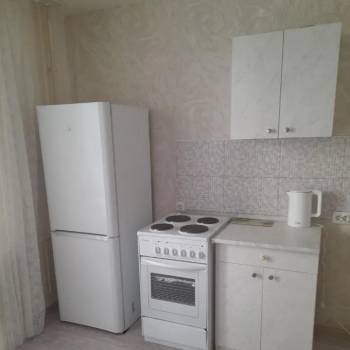 Сдается 1-комнатная квартира, 40 м²