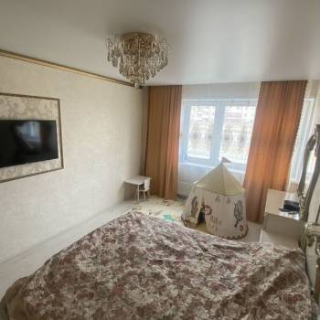 Продается 1-комнатная квартира, 44,5 м²
