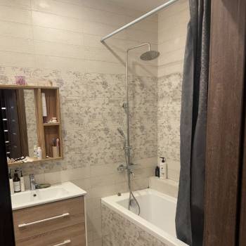 Продается 3-х комнатная квартира, 103 м²