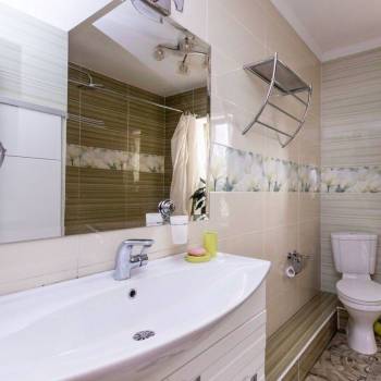 Продается Дом, 220 м²