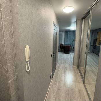 Продается Многокомнатная квартира, 71,2 м²