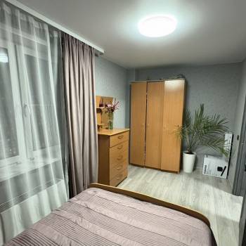 Продается Многокомнатная квартира, 71,2 м²