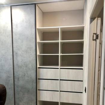 Продается 1-комнатная квартира, 42 м²