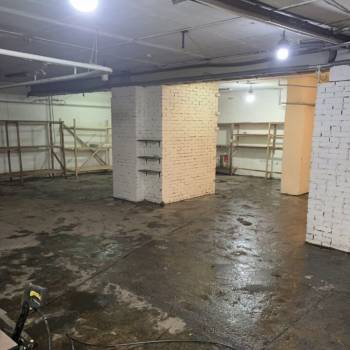 Сдается Нежилое помещение, 200 м²