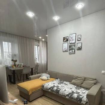 Продается 3-х комнатная квартира, 62 м²