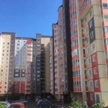 Продается 1-комнатная квартира, 37 м²